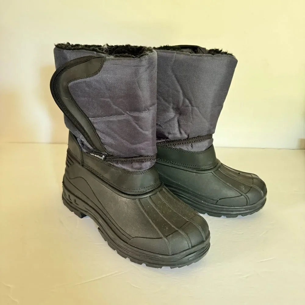 Skadoo snow boots kids size 4